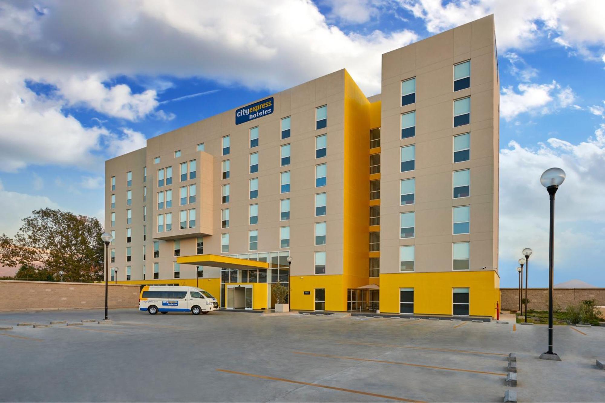 City Express By Marriott Puebla Finsa Esterno foto
